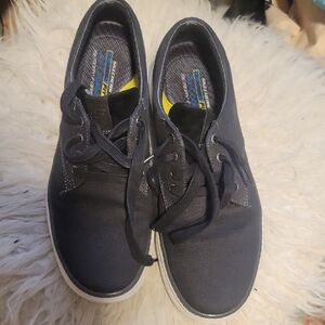 Skechers Men's Black Canvas Sneakers